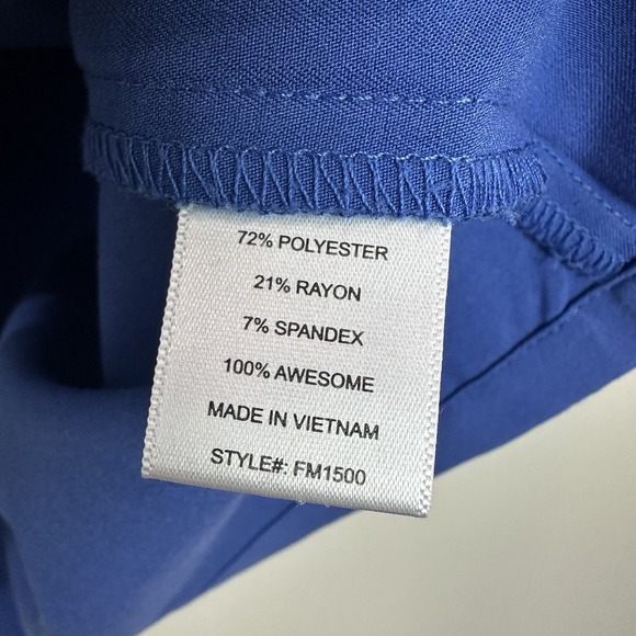 Figs Scrub Top Size Men's XL Blue Leon Two-Pocket Top Short Sleeve - Picture 5 of 7